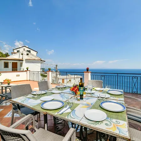 Terrazza Di Rosa - Sea View Дом отдыха *
